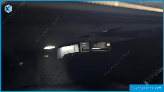 MERCEDES E-CLASS E200 AVANTGARDE