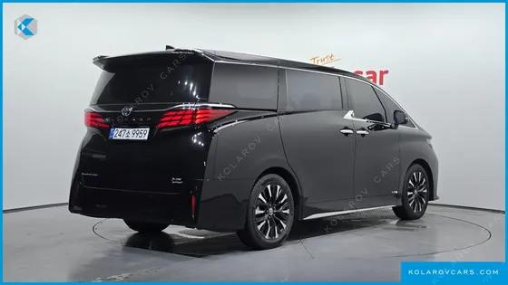 TOYOTA ALPHARD 2.5 HEV EXECUTIVE AWD