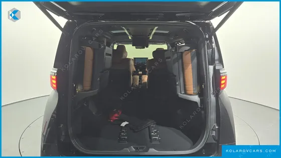 TOYOTA ALPHARD 2.5 HEV EXECUTIVE AWD