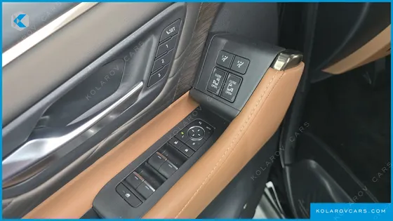 TOYOTA ALPHARD 2.5 HEV EXECUTIVE AWD
