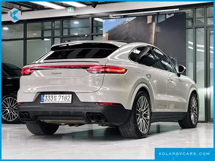 PORSCHE CAYENNE 3.0 COUPE PLATINUM EDITION