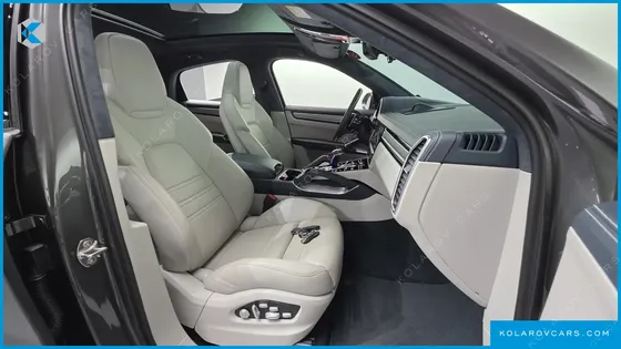 PORSCHE CAYENNE 4.0 TURBO COUPE