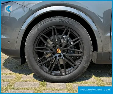 PORSCHE CAYENNE 3.0 COUPE