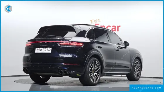 PORSCHE CAYENNE 3.0