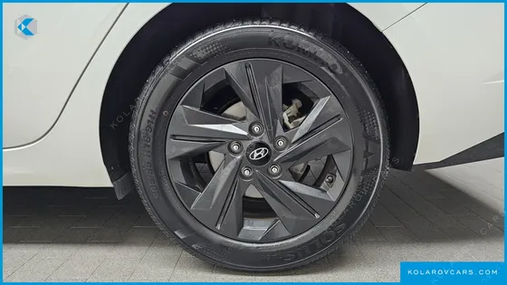 HYUNDAI ELANTRA (AVANTE) 1.6