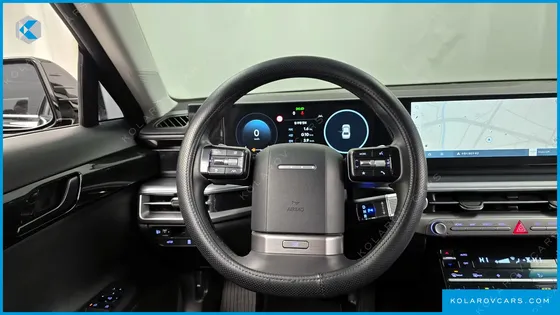 HYUNDAI GRANDEUR 2,5 GASOLINE 2WD