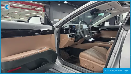 HYUNDAI GRANDEUR 2,5 GASOLINE 2WD