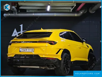 LAMBORGHINI URUS 4.0 V8 S