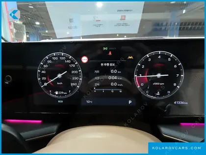 HYUNDAI GRANDEUR 2,5 GASOLINE 2WD