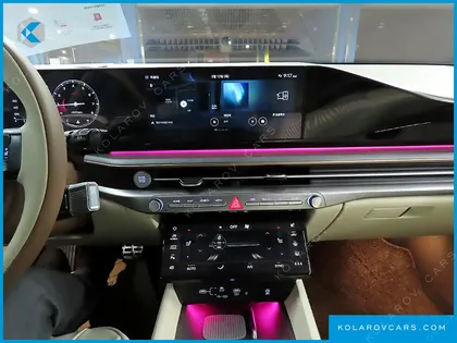 HYUNDAI GRANDEUR 2,5 GASOLINE 2WD