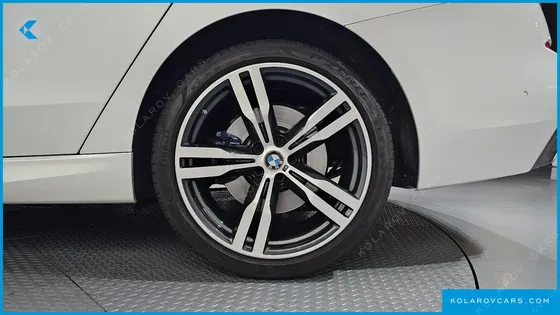 BMW GRAN TURISMO (GT) 630I XDRIVE M SPORT