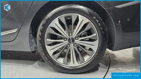 KIA K8 NOBLESSE
