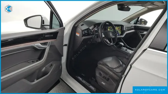 VOLKSWAGEN TOUAREG 3.0 TDI PRESTIGE