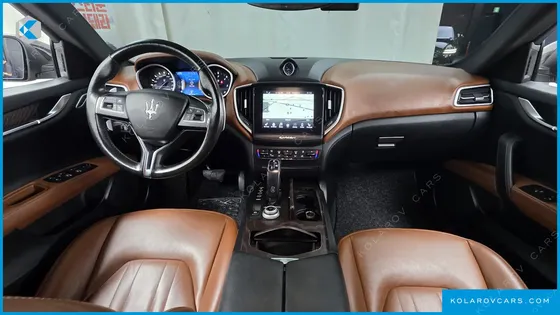 MASERATI GHIBLI 3.0 DIESEL GRANSPORT