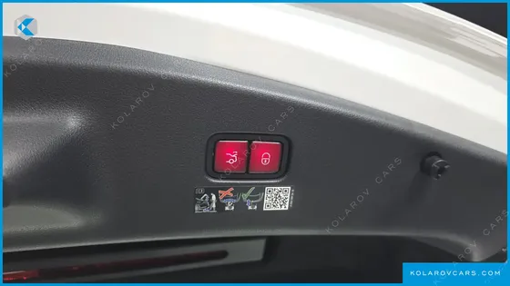 MERCEDES CLE-CLASS CLE200 COUPE