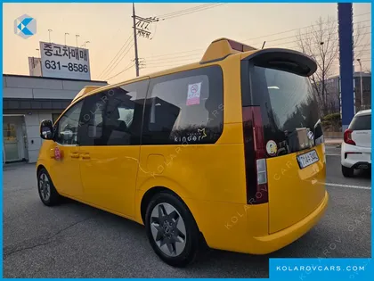 HYUNDAI STARIA L3.5  KINDER SAFETY CAR