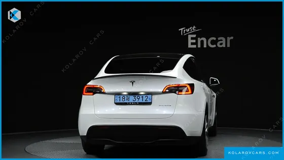 TESLA MODEL Y LONG RANGE AWD