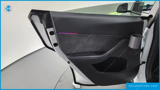 TESLA MODEL Y RWD
