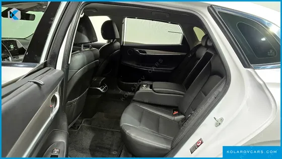 HYUNDAI GRANDEUR EXCLUSIVE