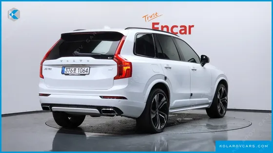 VOLVO XC90 T8 R-DESIGN HYBRID