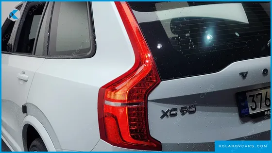 VOLVO XC90 T8 R-DESIGN HYBRID