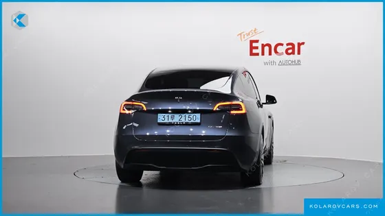 TESLA MODEL Y LONG RANGE AWD