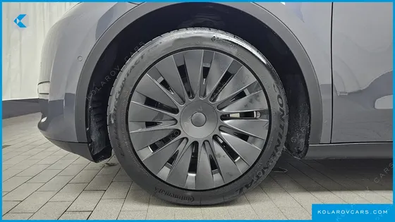 TESLA MODEL Y LONG RANGE AWD