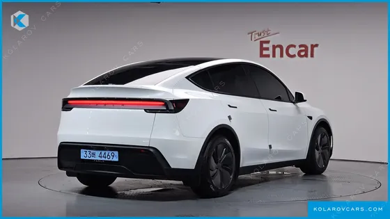 TESLA MODEL Y RWD