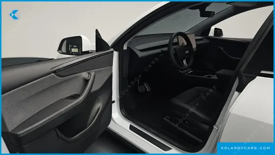 TESLA MODEL Y RWD