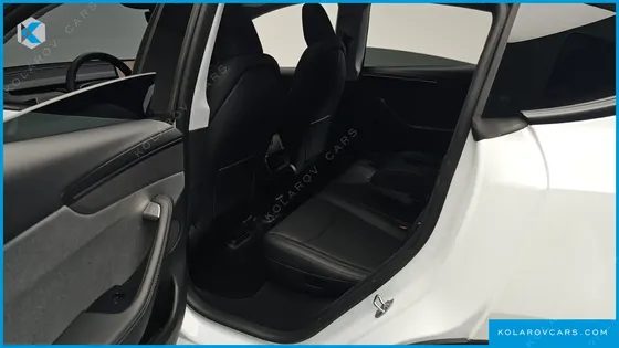 TESLA MODEL Y RWD