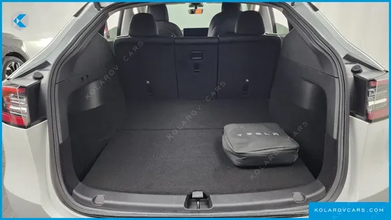 TESLA MODEL Y LONG RANGE AWD