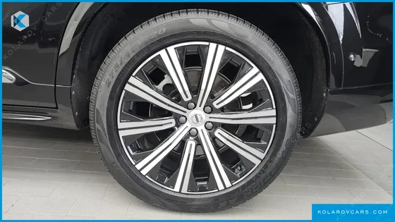 VOLVO XC90 T8 INSCRIPTION HYBIRD