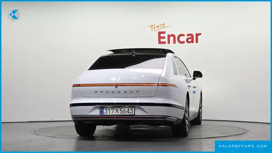 HYUNDAI GRANDEUR EXCLUSIVE