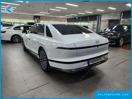 HYUNDAI GRANDEUR CALLIGRAPHY