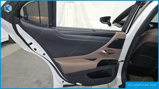LEXUS ES EXECUTIVE