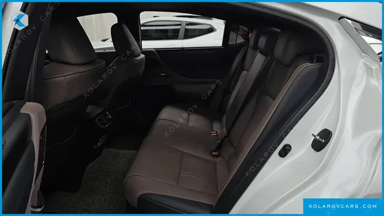 LEXUS ES EXECUTIVE