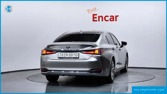 LEXUS ES EXECUTIVE
