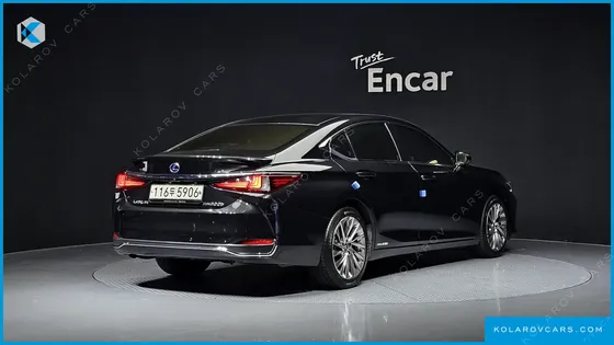LEXUS ES EXECUTIVE