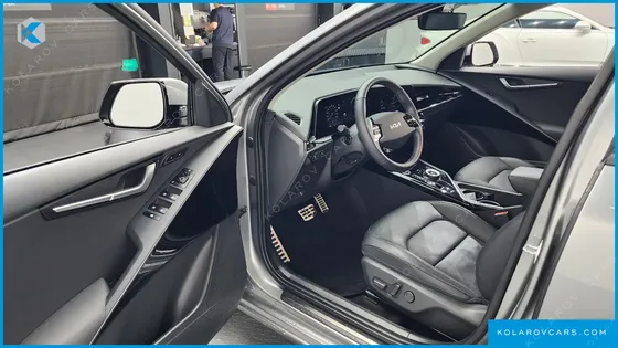 KIA NIRO EARTH