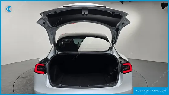 TESLA MODEL 3 LONG RANGE AWD