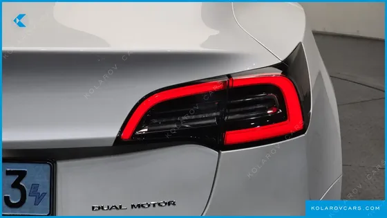 TESLA MODEL 3 LONG RANGE AWD