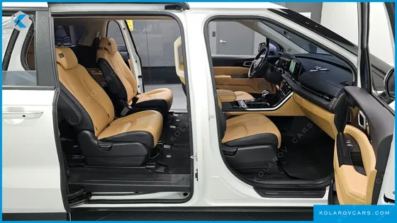 KIA CARNIVAL 9-SEATER PRESTIGE