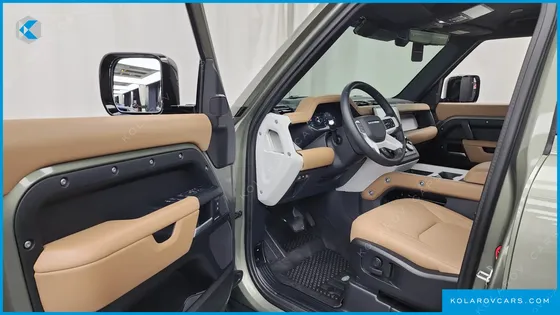 LAND ROVER DEFENDER 110 D300 X-DYNAMIC HSE