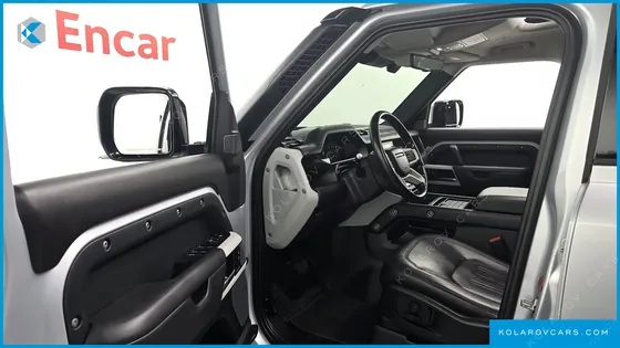 LAND ROVER DEFENDER 110 D300 HSE