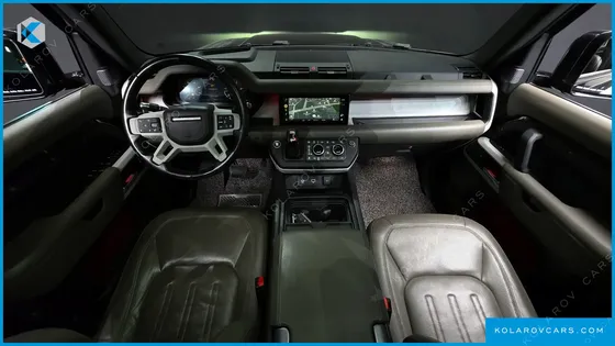 LAND ROVER DEFENDER 110 D300 HSE
