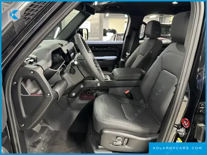 LAND ROVER DEFENDER 130 P400 OUTBOUND