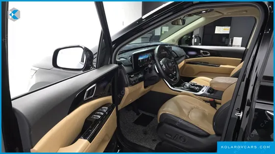 KIA CARNIVAL 7-SEATER SIGNATURE