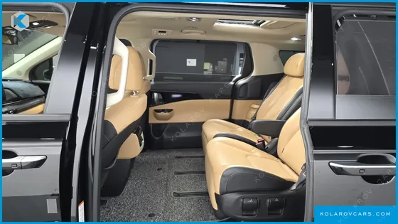 KIA CARNIVAL 7-SEATER SIGNATURE
