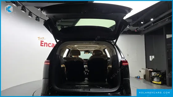 KIA CARNIVAL 7-SEATER SIGNATURE
