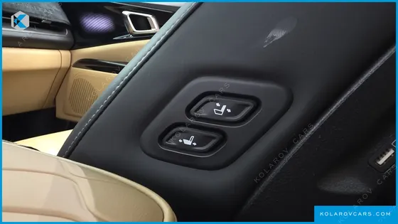 KIA CARNIVAL 7-SEATER SIGNATURE